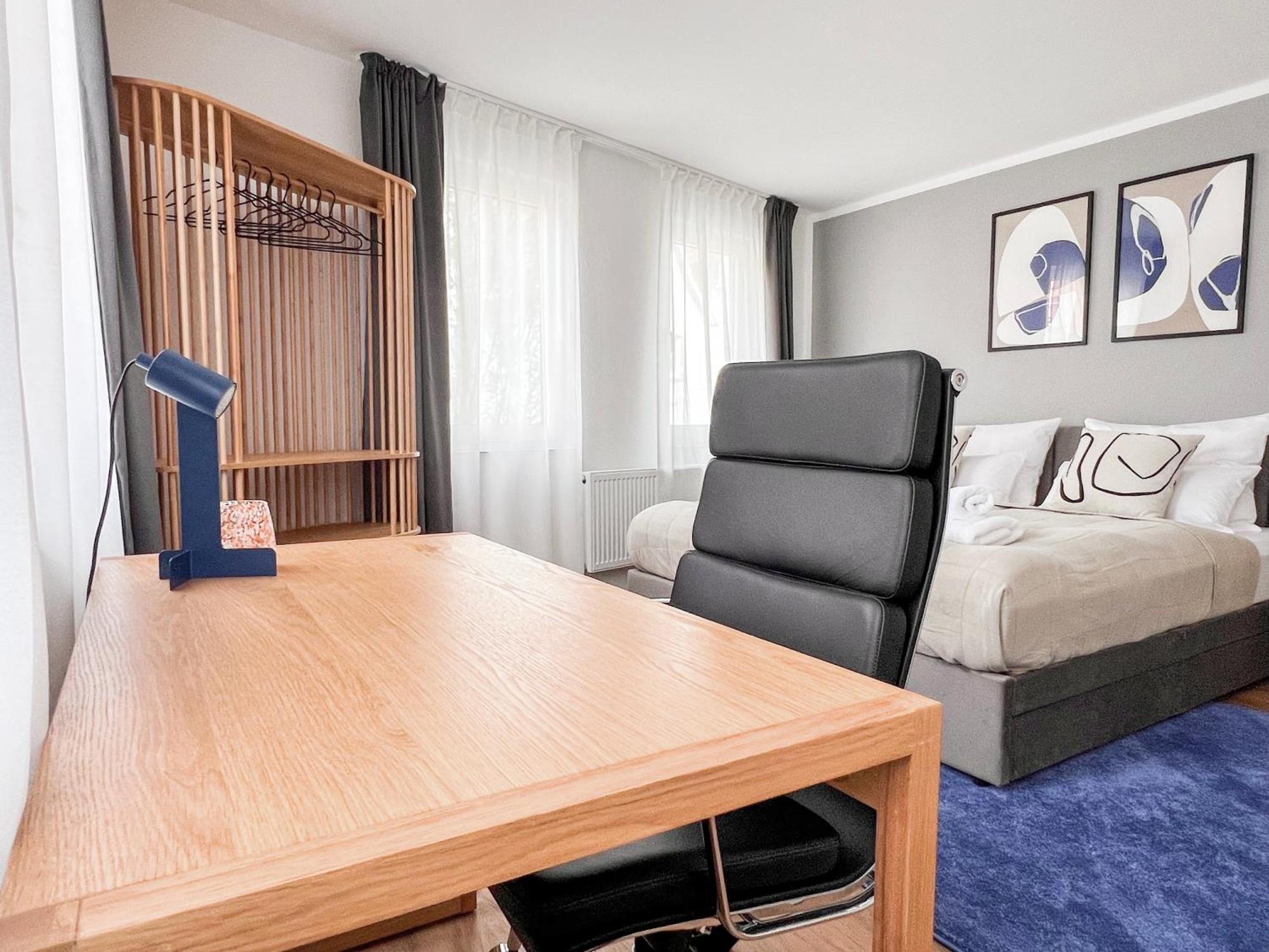 Apartment Im Herzen Der Altstadt - Leonberg Naehe Stuttgart Exteriör bild